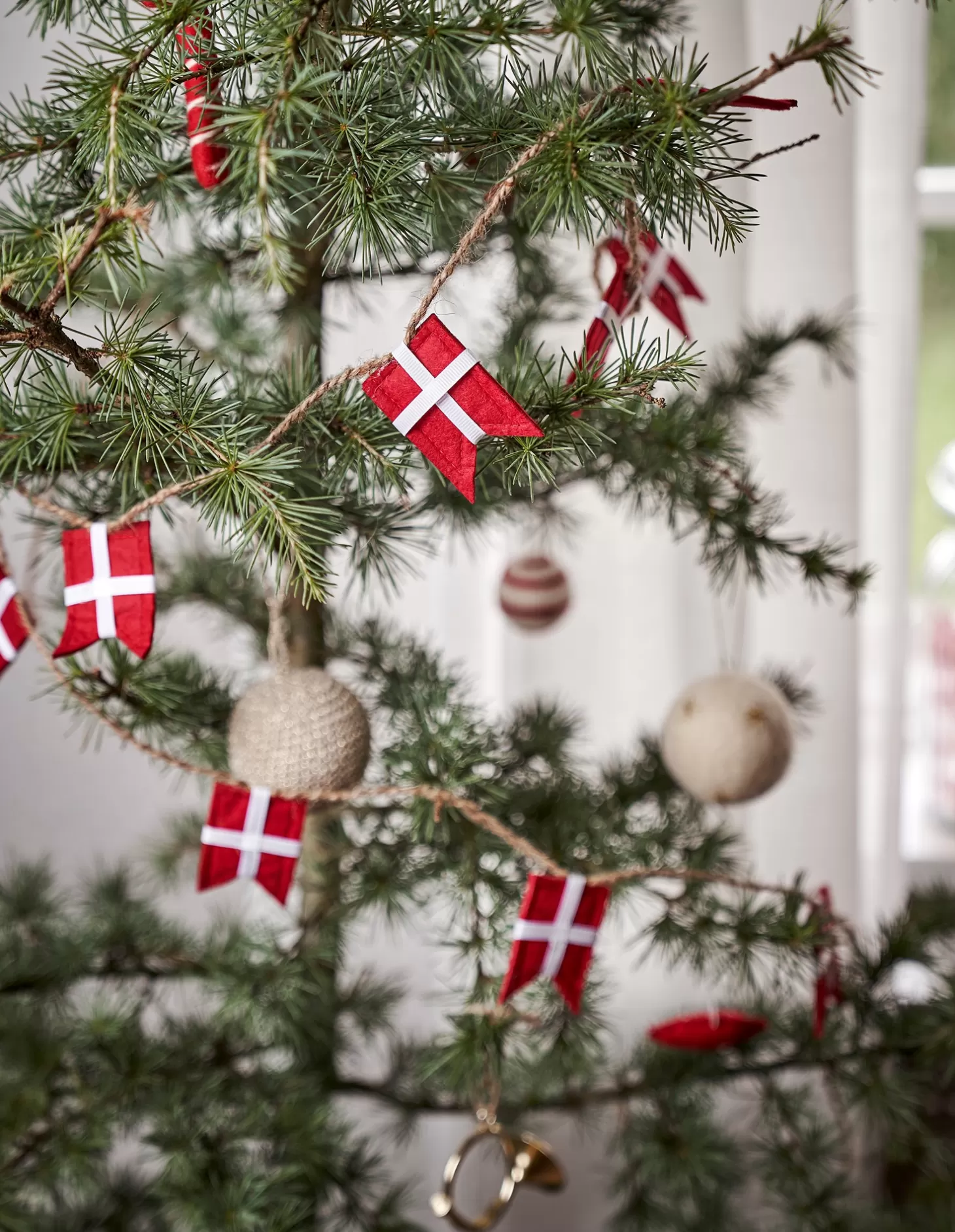 Søstrene Grene Flagranke Med Dannebrogsflag