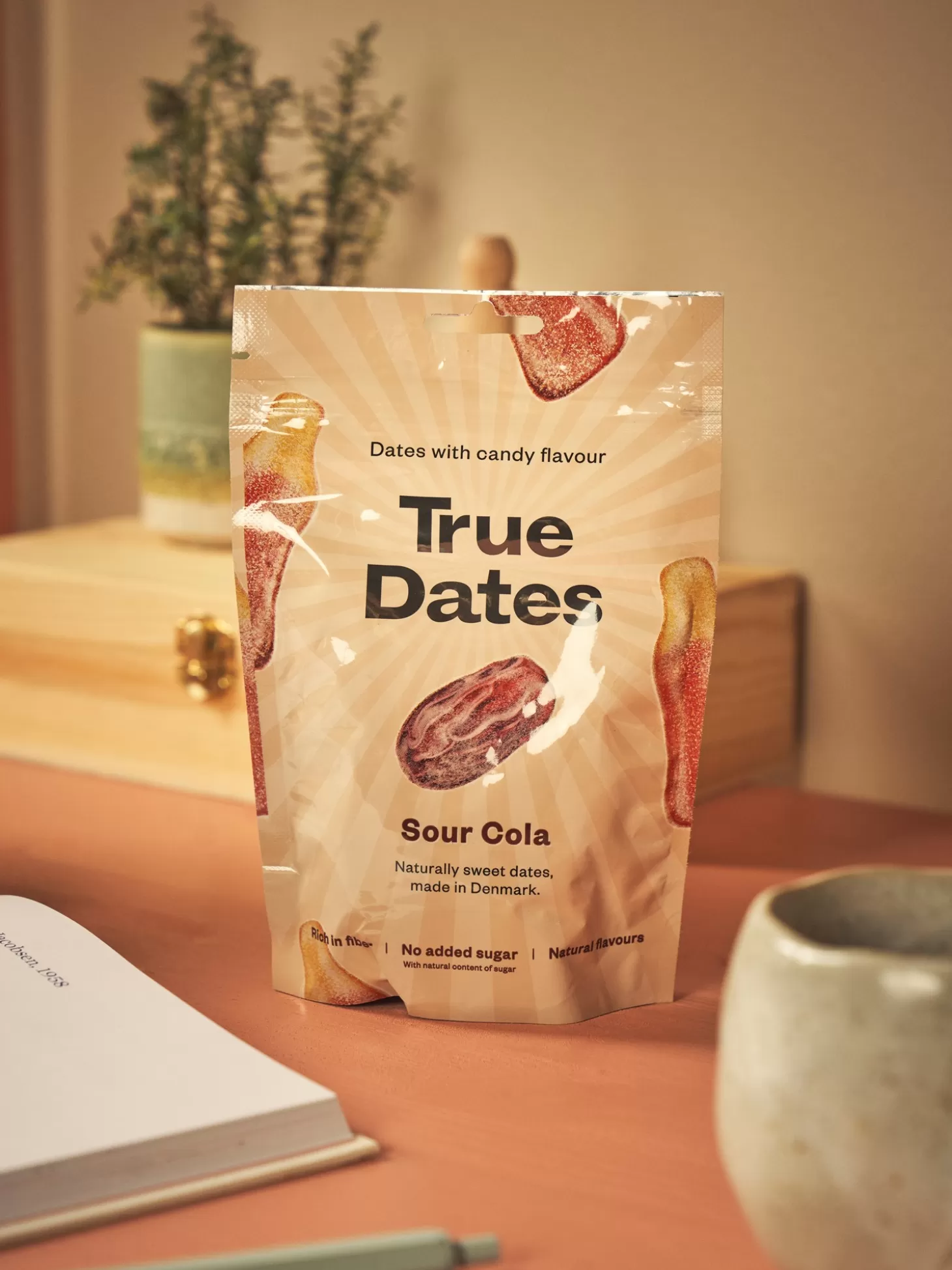 Søstrene Grene True Dates Sour Cola